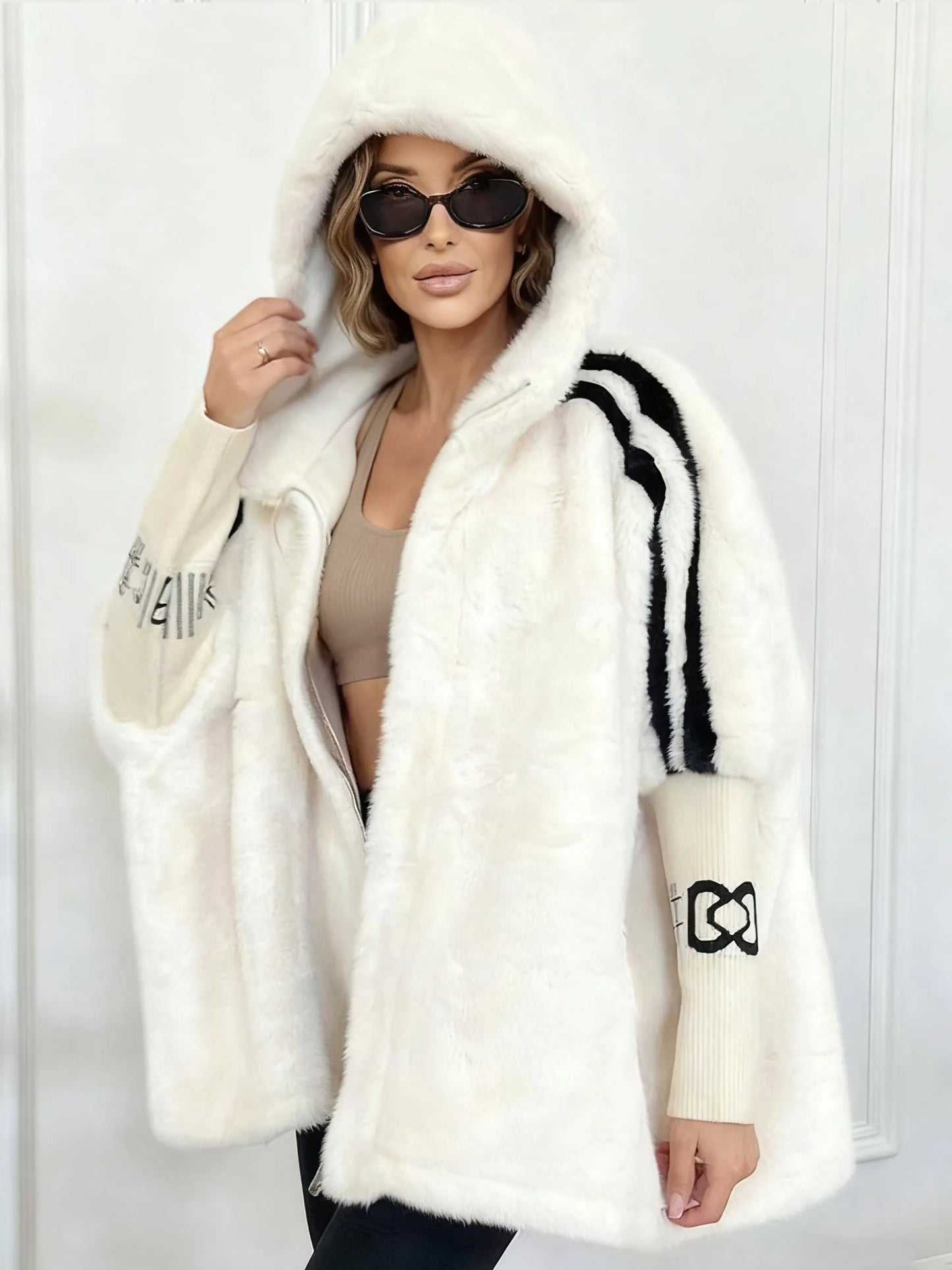 Elvaréa™ | Abrigo invierno capucha