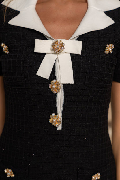 Victoire™ | Mini-vestido adornado mangas cortas negro